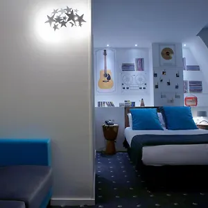 3* Hotel Du Triangle D'or