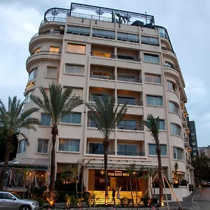 **** Otel Warwick Palm Lübnan